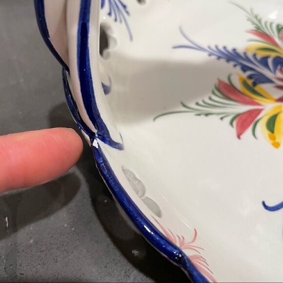 Hand painted Portuguese Majolica glaze ceramic floral braid Easter basket RCCL - Picture 5 of 6